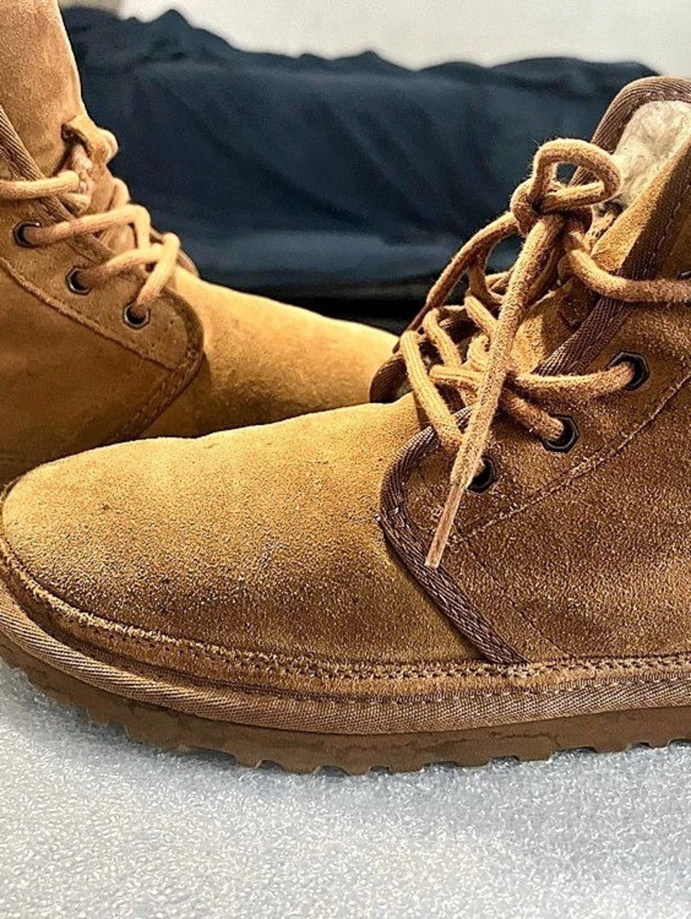 UGG